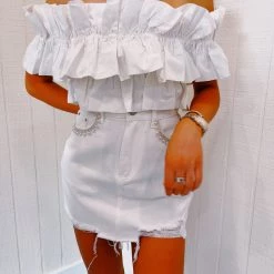 DO + BE COLLECTION Cropped Ruffle Top - Off White