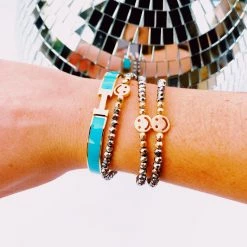 Triple Threads Smiley Station Stack Accessories & Gifts