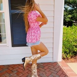 ENTRO Blooming Floral Top - Pink New Arrivals